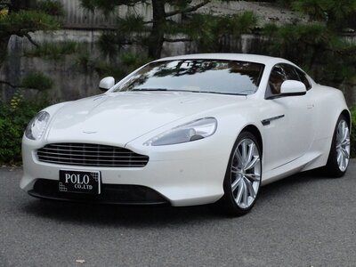 ASTON MARTIN DB9
