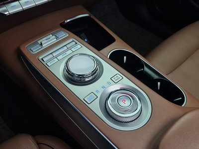 2021 Genesis GV70 照片 8