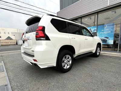 TOYOTA LAND CRUISER PRADO - 9
