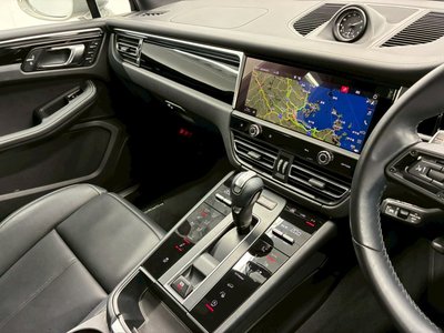 2023 PORSCHE MACAN 缩略图 34