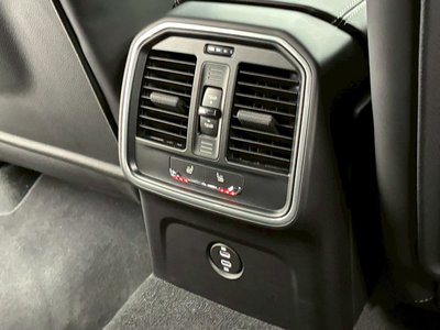 2023 PORSCHE MACAN 缩略图 57