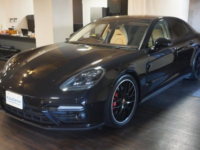 PORSCHE PANAMERA - 2