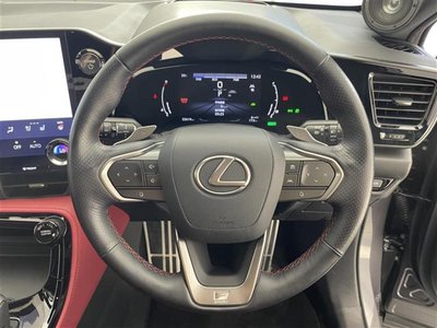 صورة 9 لـ 2022 Lexus NX