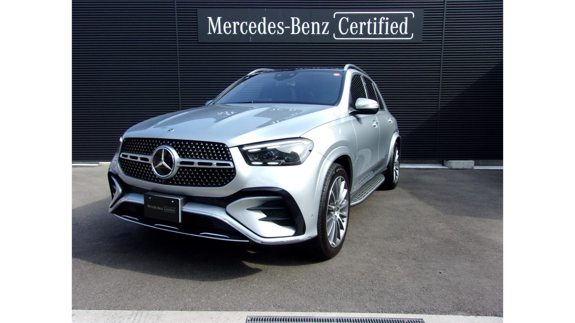 MERCEDES-BENZ GLE - View 1