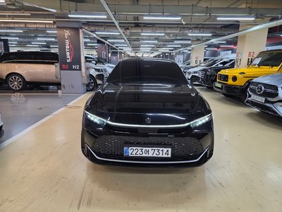 TOYOTA CROWN CROSSOVER