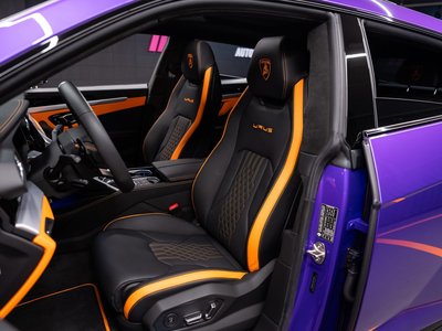 LAMBORGHINI URUS - 8