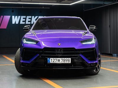 LAMBORGHINI URUS - 2