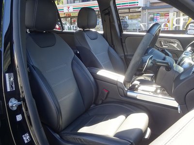 MERCEDES-BENZ GLB AMG - 8