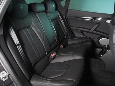 صورة 8 لـ 2022 Maserati QUATTROPORTE