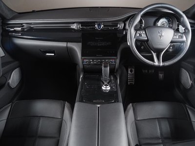 صورة 5 لـ 2022 Maserati QUATTROPORTE