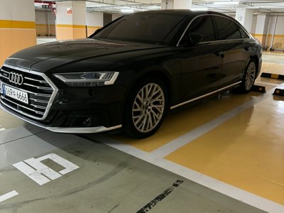AUDI A8 - 3