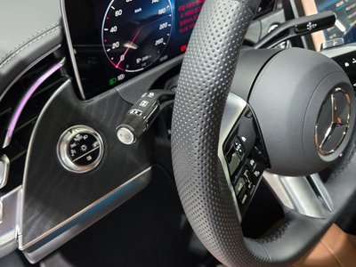 صورة مصغرة 19 لـ 2025 Mercedes-BENZ E-CLASS