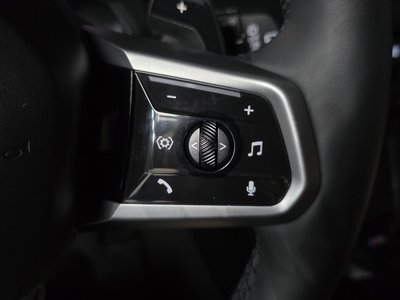 صورة مصغرة 30 لـ 2025 BMW X3