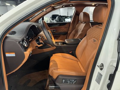 BENTLEY BENTAYGA - 4