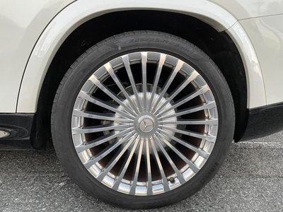 MERCEDES-BENZ GLS - 9