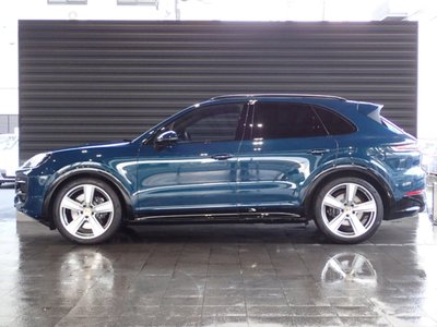 PORSCHE CAYENNE - 4