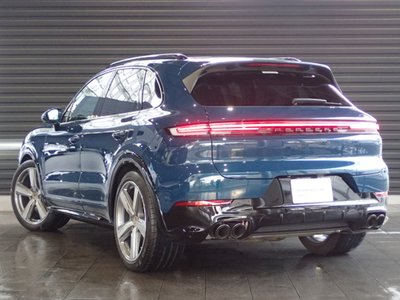 PORSCHE CAYENNE - 7