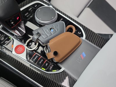 2025 BMW M4 thumbnail 27