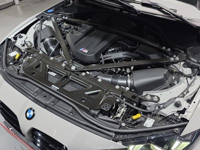صورة 7 لـ 2025 BMW M4