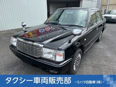TOYOTA CROWN SEDAN