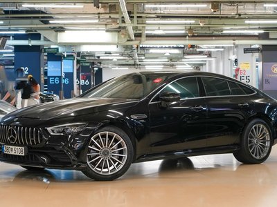 صورة 2 لـ 2021 Mercedes-BENZ GT AMG