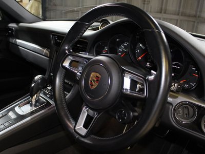 PORSCHE 911 - 3