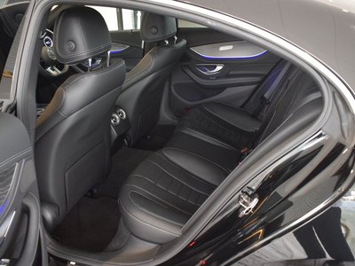 MERCEDES-BENZ CLS - 6