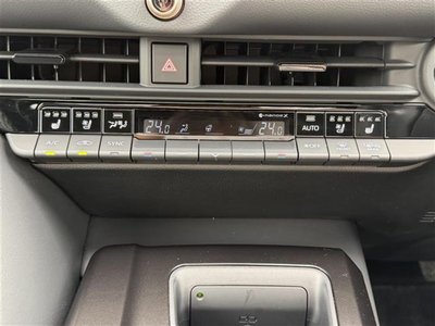 2024 Toyota CROWN SPORT thumbnail 24