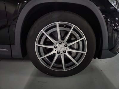 MERCEDES-BENZ GLA - 3