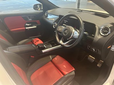 MERCEDES-BENZ GLA - 5