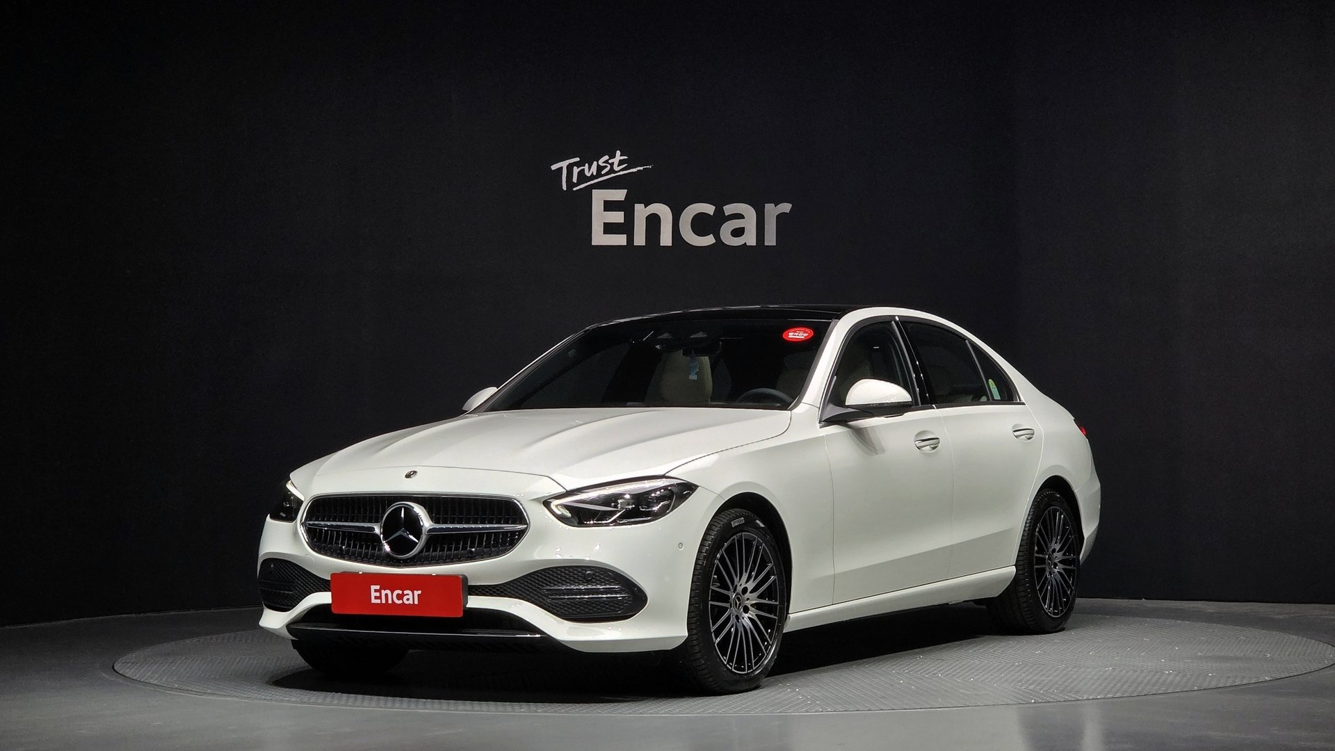 MERCEDES-BENZ C-CLASS - View 1