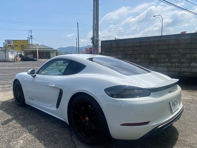 PORSCHE 718 - 6