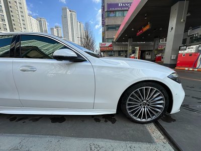 MERCEDES-BENZ C-CLASS - 4