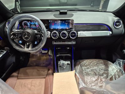 MERCEDES-BENZ GLB - 4