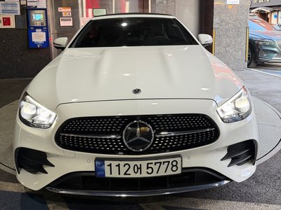 MERCEDES-BENZ E-CLASS - 1