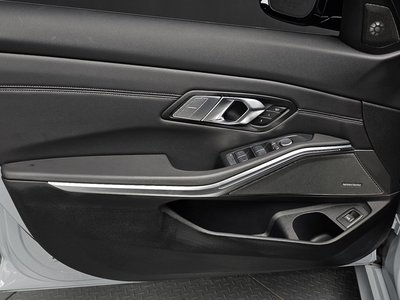 2023 BMW 3 SERIES thumbnail 14