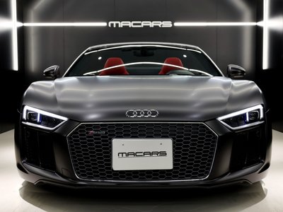 AUDI R8 SPIDER - 10