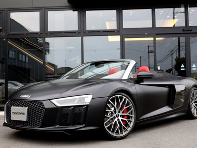 AUDI R8 SPIDER - 3
