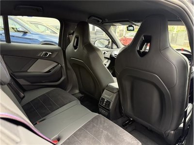 2024 BMW 1 SERIES 缩略图 38