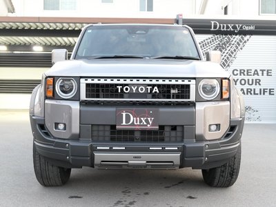 TOYOTA LAND CRUISER 250 - 7