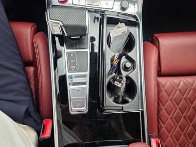 AUDI S7 - 9
