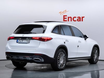 MERCEDES-BENZ GLC - 4