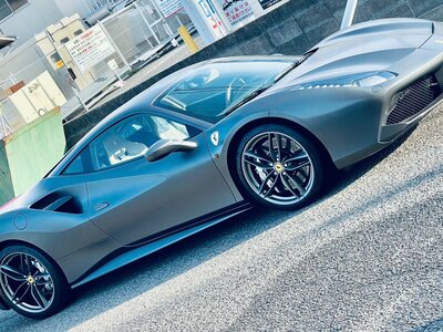 FERRARI 488 GTB