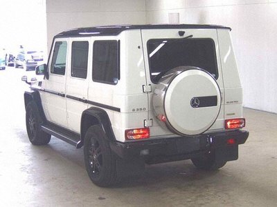 2015 Mercedes-BENZ G-CLASS photo 2