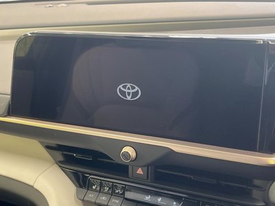 TOYOTA CROWN CROSSOVER - 4