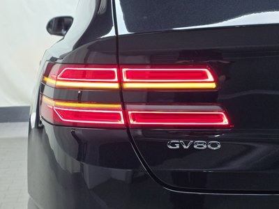 2023 Genesis GV80 photo 10