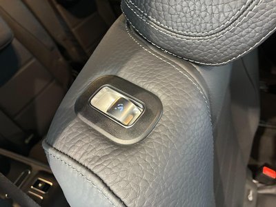 2022 Mercedes-BENZ GLS — миниатюра 17