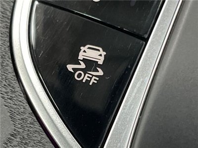 MERCEDES-BENZ GLC - 10