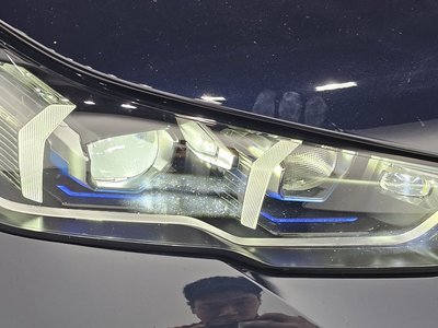 2025 BMW 5 SERIES 照片 9