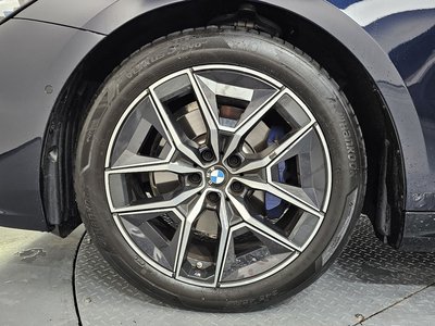 2025 BMW 5 SERIES 照片 6